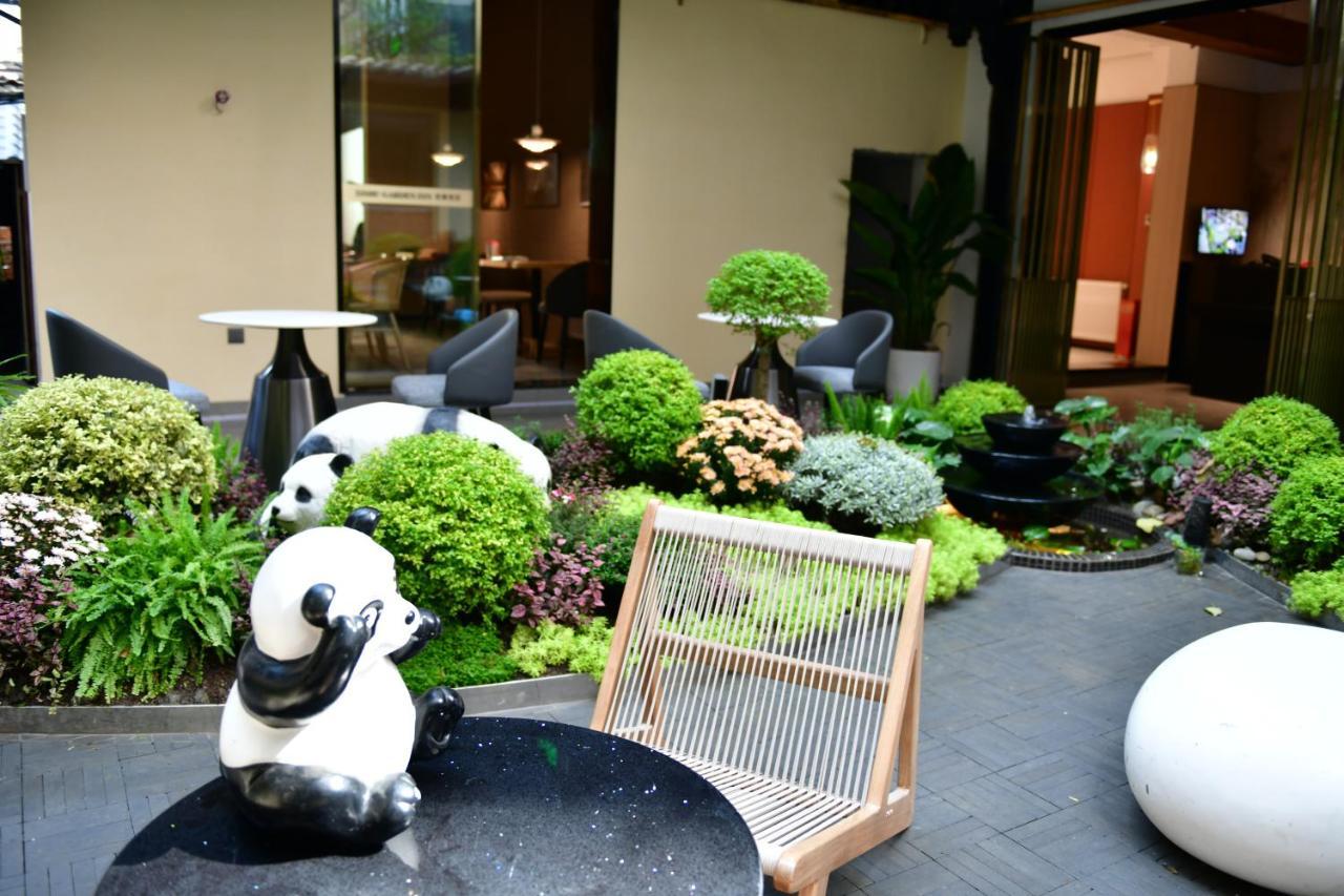 Xishu Garden Inn - Travel Agency Service - Car Rent Service - English Speaking Chengdu Exterior photo