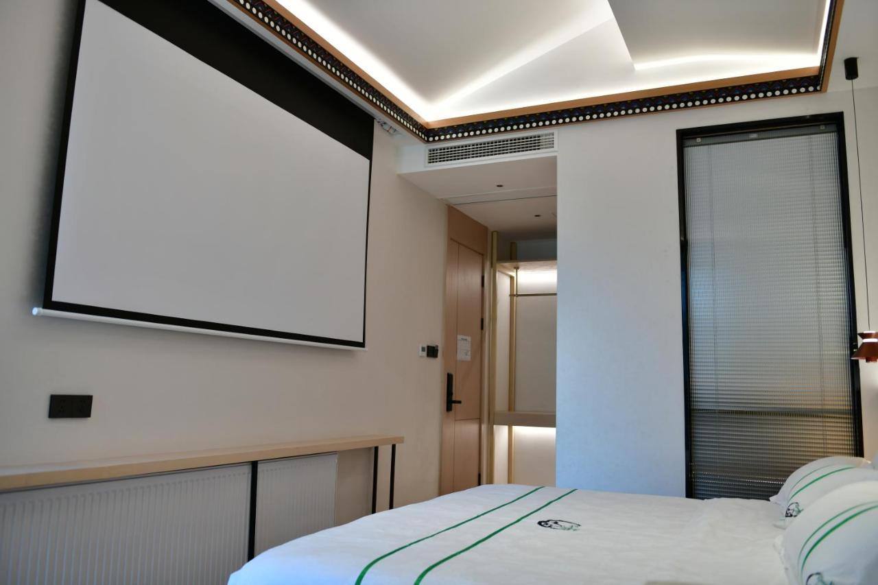 Xishu Garden Inn - Travel Agency Service - Car Rent Service - English Speaking Chengdu Exterior photo
