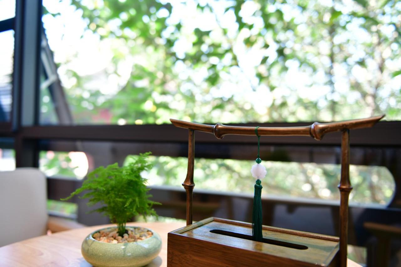 Xishu Garden Inn - Travel Agency Service - Car Rent Service - English Speaking Chengdu Exterior photo